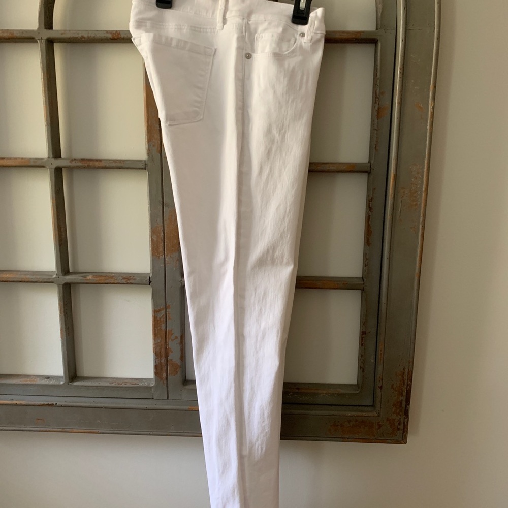 Loft Modern Straight White Jeans 4/27